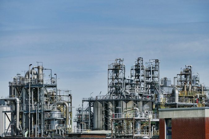 Minyak, Gas, dan Pertambangan
